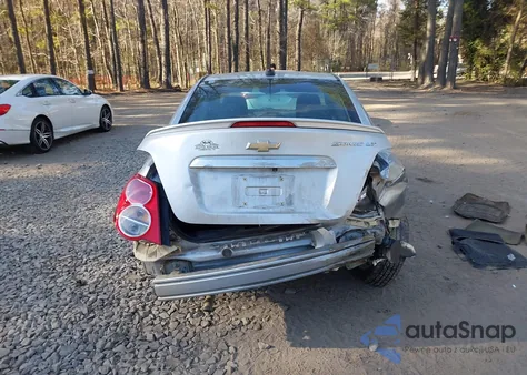 2016 Chevrolet Sonic Lt Auto from USA, damaged, VIN 1G1JC5SH6G4126404